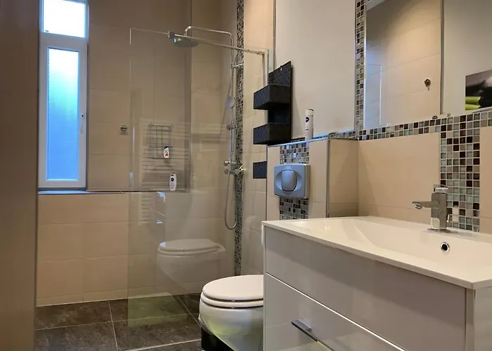 Stadthaus Artur - Barcelona Appartement *